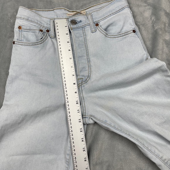 Levi's Jeans Women's Size 27x27 Blue Light Washed Ribcage Straight Ankle - Picture 8 of 10